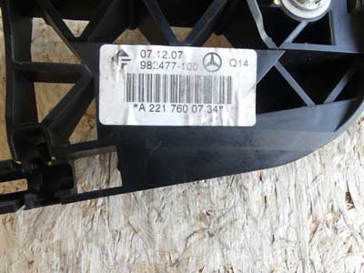 Mercedes Door Handle Carrier, Rear Left A2217600734 W221 07-13 S550 S Class6